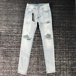 Discounted men oliver green paisley patch distressed lt blue jeans
