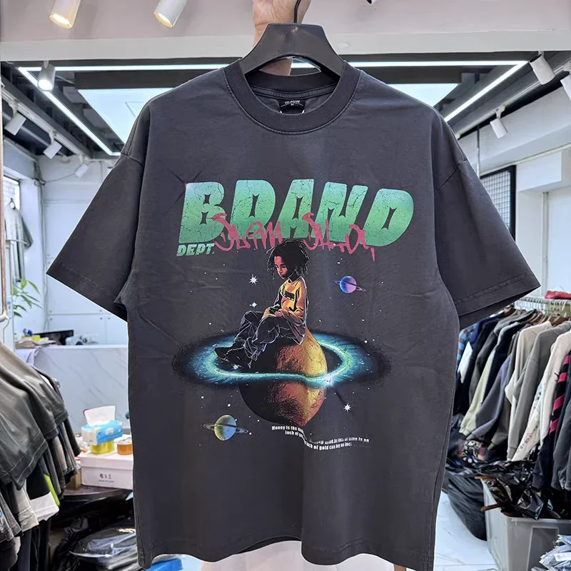

2025ss Wandering Planet Portrait Letter Print Casual T Shirt Men Women Oversized T-shirt Top Tees