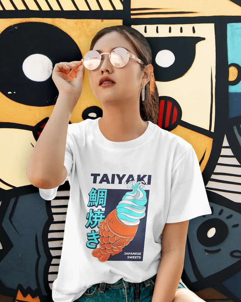 Taiyaki Japanese Sweet Illustration | Retro Style Japanese Food l Anime Food Illustration | Unisex Jersey Short Sleeve Tee