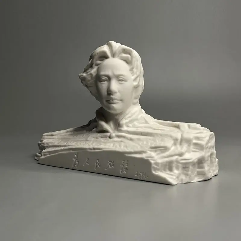Young Chairman Mao Zedong Great Man Plaster Sculpture Desktop Decoration Ornaments