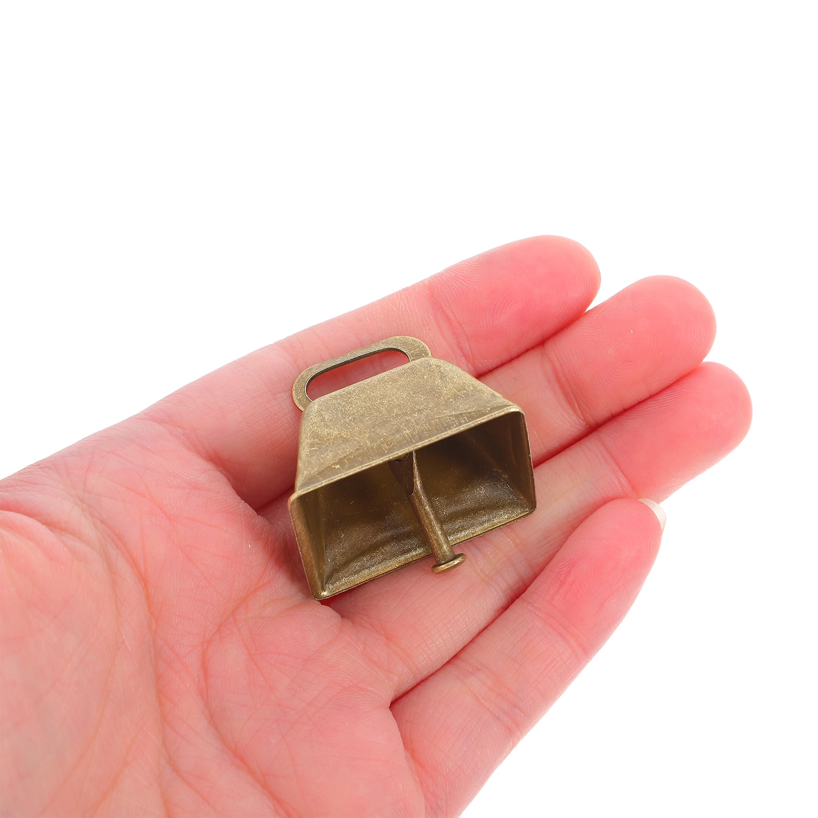 

8pcs Vintage Cowbell Rustic Metal Bells for DIY Crafts Home Decor Christmas Tree Ornament Garland Sleigh Jingle Bronze