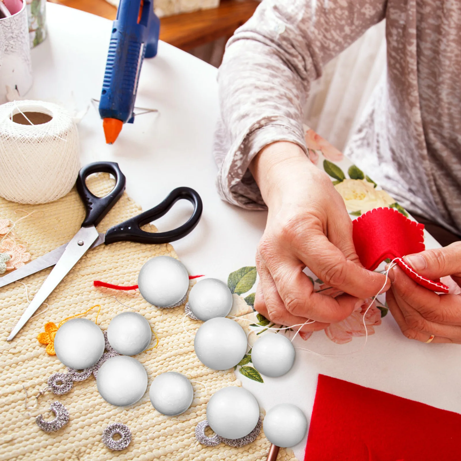 

60pcs Round Sizes Diy Art Craft White For Wedding Party Decoration Foam Balls For Diy Craft Foam Balls Ornament