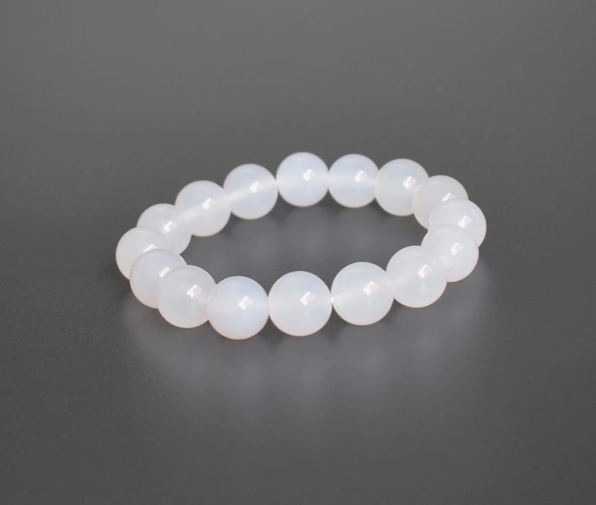 Natural Chakra White Agate Carved Crystal Healing Beads Stretch Semi-precious Stones Beaded Bracelets