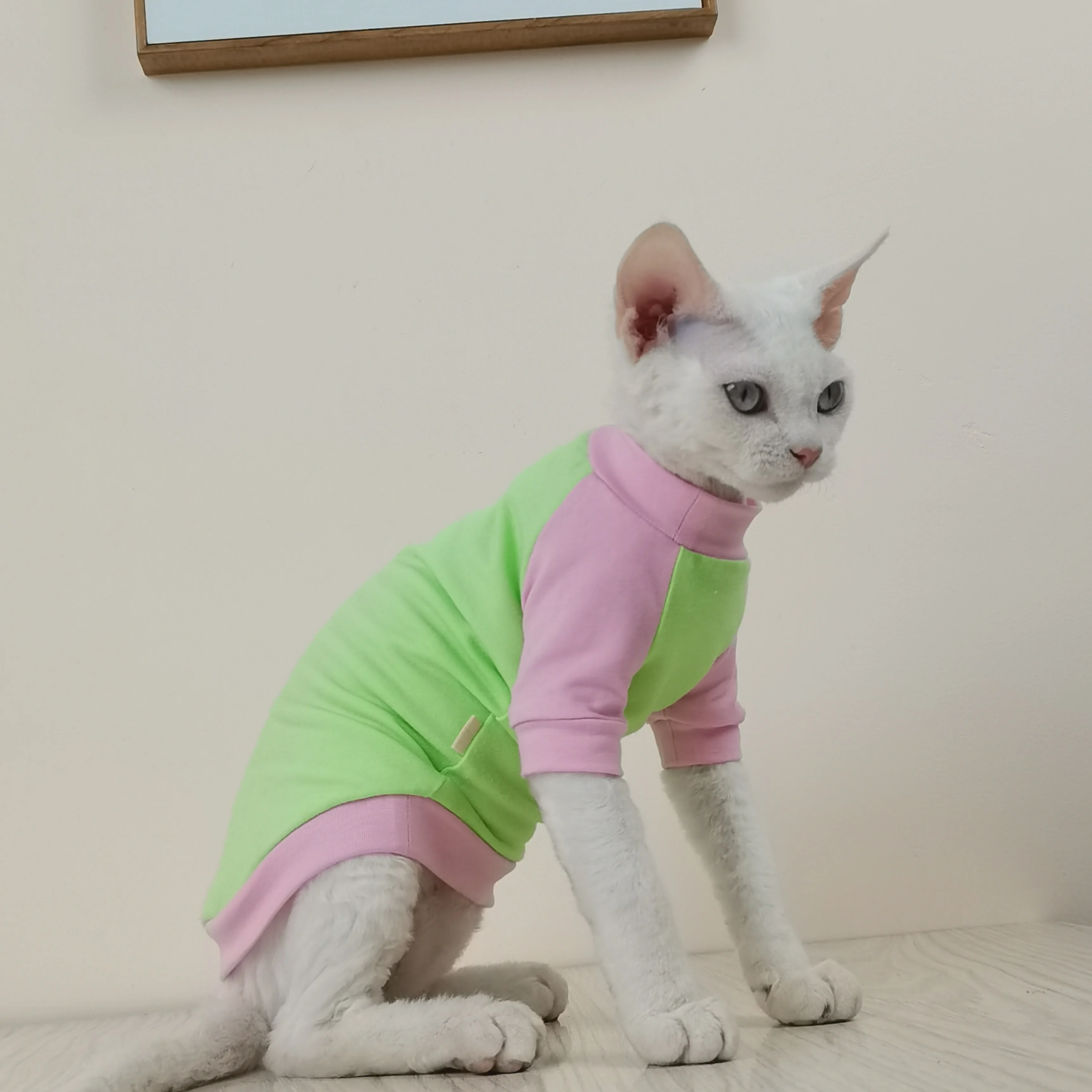 

Sphynx Cat Summer Cotton Spliced Tank Top Breathable Lightweight Casual Adjustable Fit Shirt for Hairless Kittens