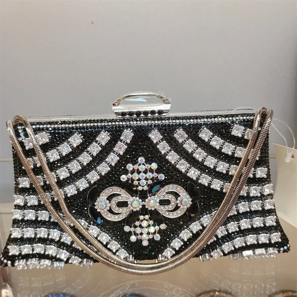 Luxury Women Rhinestone Evening Bag 2024 New Handbag Lady Shoulder Bag Elegant Bling Shiny Diamond Evening Clutch Bag F626-1