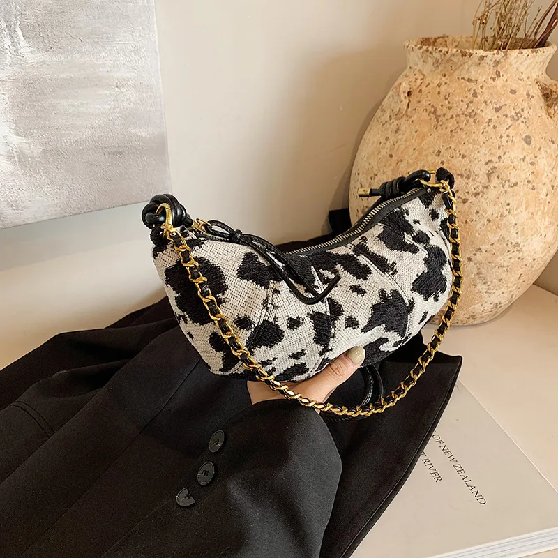 

2025 French Designer Bag Trendy Leopard Print Shoulder Purse Chic Underarm Handbag Fashionable Womens Top Handle Tote