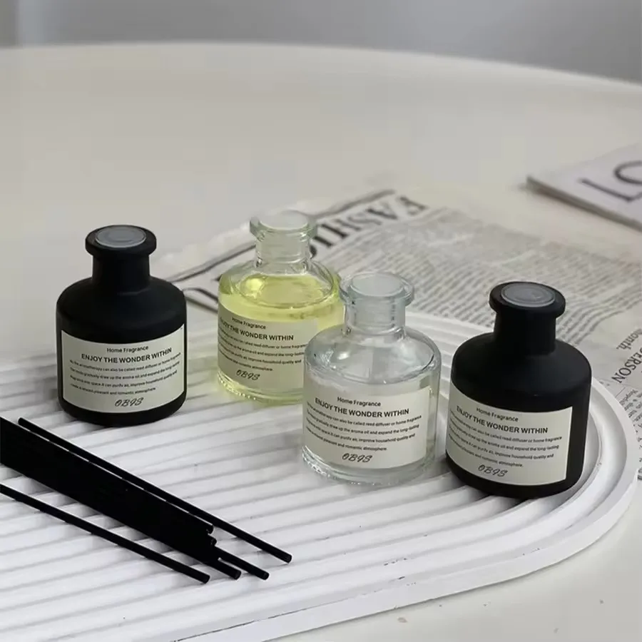 Ensemble d'aromathérapie sans feu, huile parfumée au jasmin Freesia avec diffuseur de roseaux, décoration de bureau et de maison, désodorisant, 50ml
