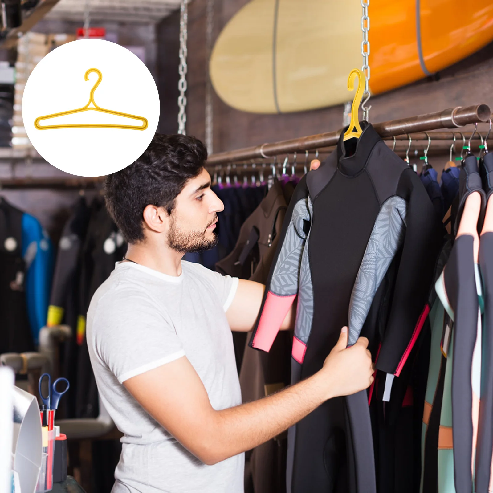 

Wetsuit Hanger Portable Lightweight Multi-Purpose Scuba Dive Gear Dryer Bathing Suit Hanger Dry Rack Surf Accessories