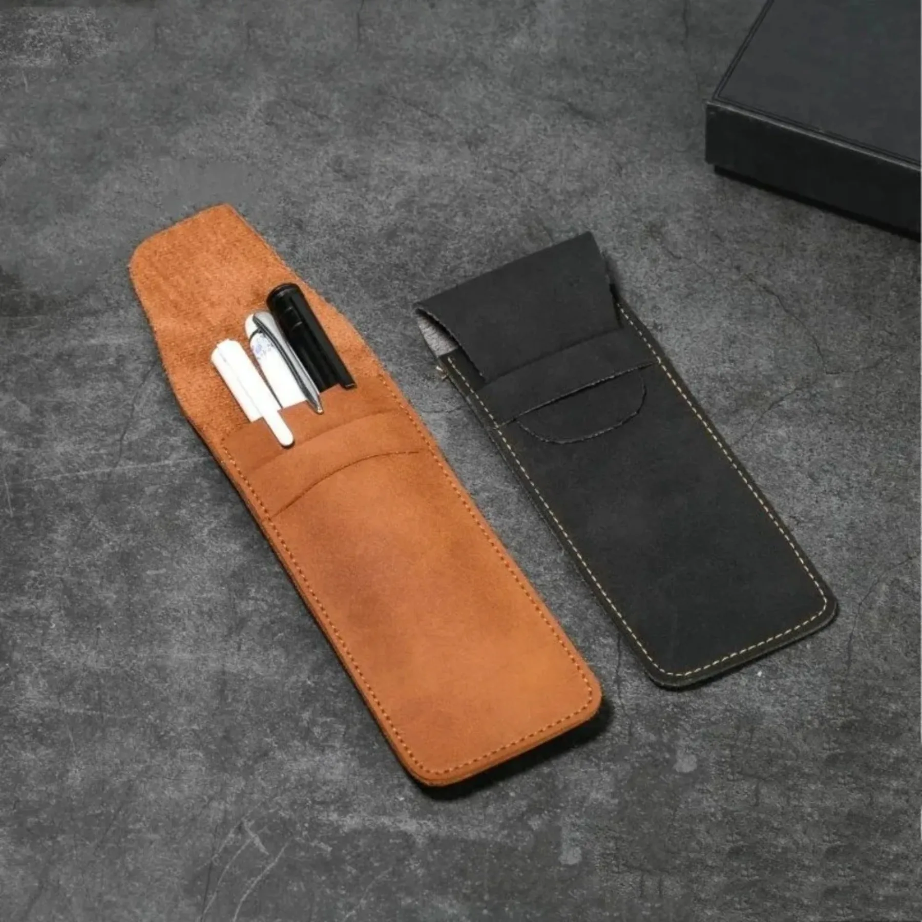 3pcs PU Leather Pen Case Stand Is Suitable For Individual, Retro Handmade Pen Bags, Pencil Protectors, And Ballpoint Pens.
