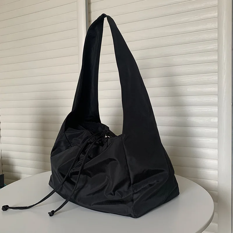 Casual Nylon Shoulder Bag Female Large Capacity Crossbody Bag Black Solid Color Tote Bag Travel Portable Handbag Cool Hobo Bag