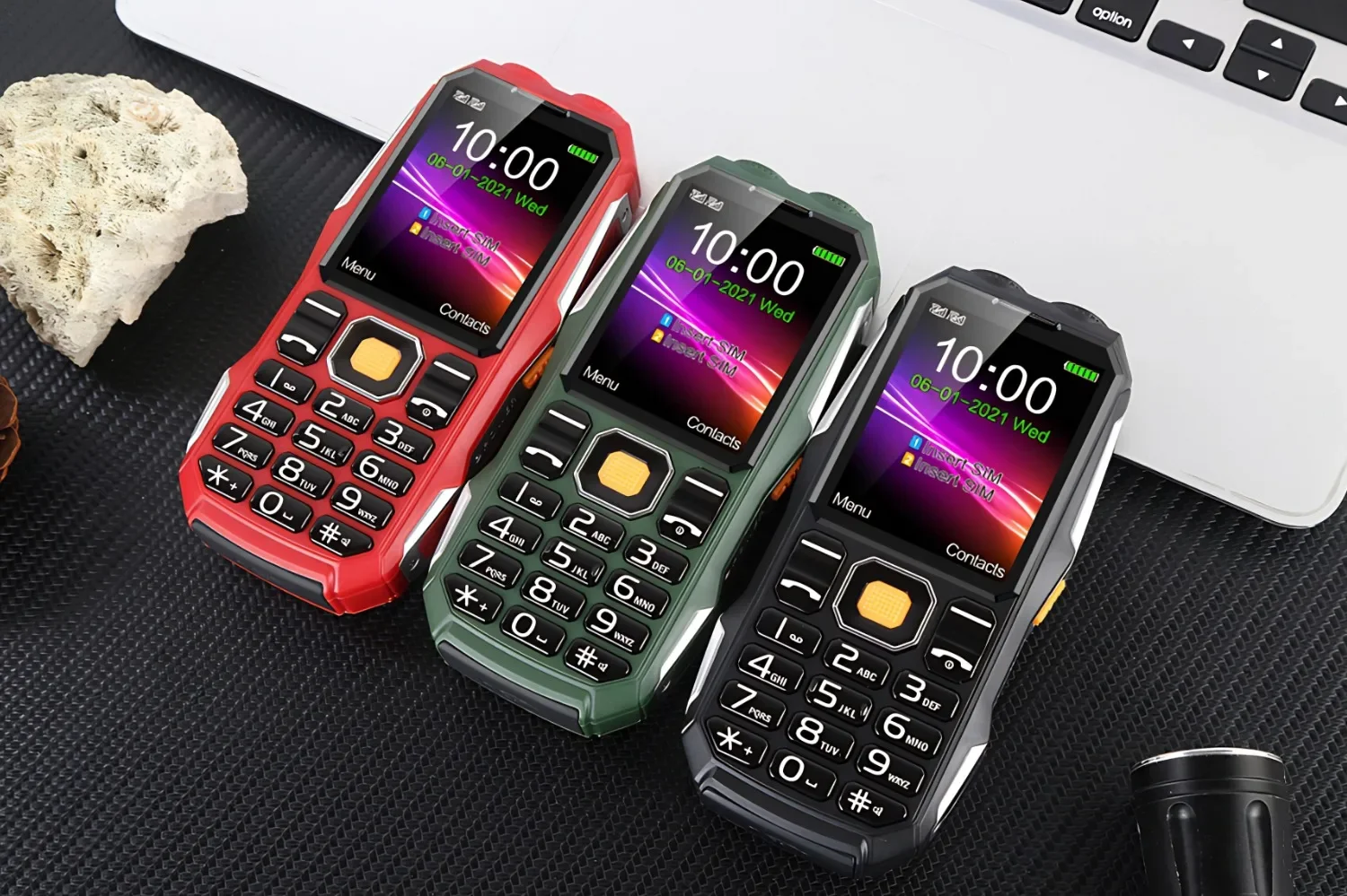 Tani, solidny telefon z dużą baterią, przyciskami, szybkim wybieraniem, 3 SIM, głośnym głośnikiem, dwoma latarkami, GSM 2G, dużym wyświetlaczem, wytrzymały telefon dla seniora.