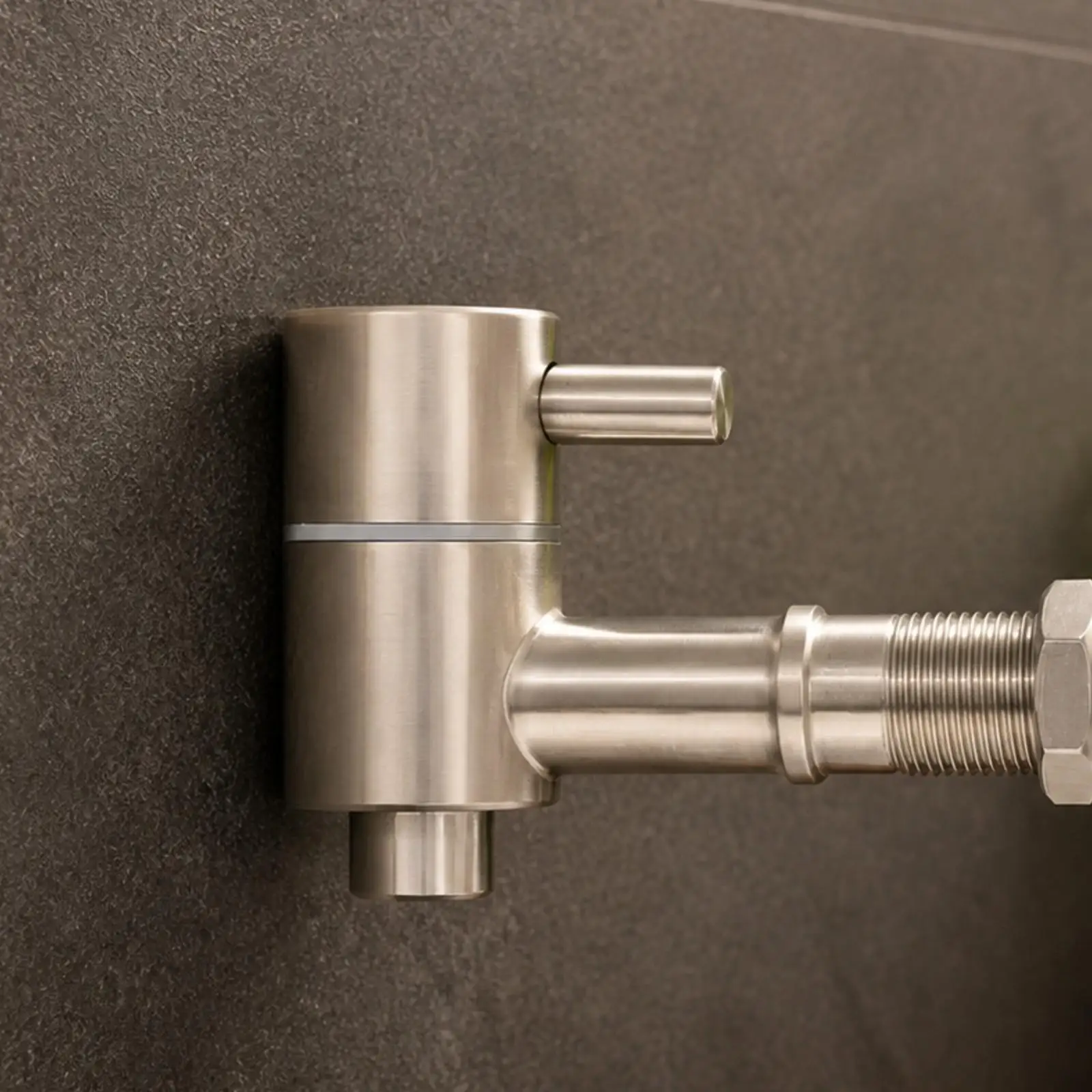 Barrel Faucet with Sealing Washers | Stainless Steel Construction, easy-grip Control, for Drink Dispensers