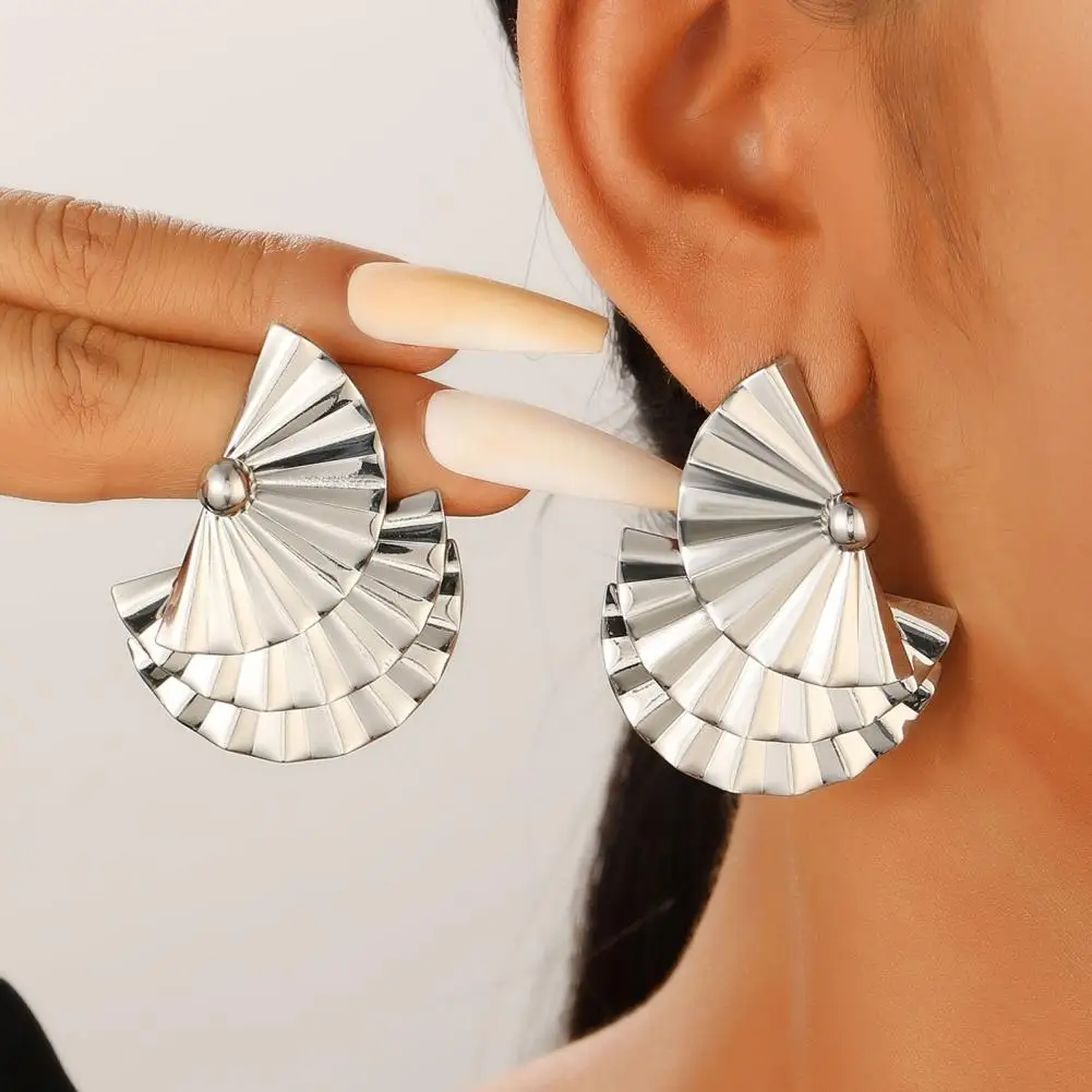 Iron Earrings Exaggerated Layered Fan Shape Women's Earrings in Solid Color for Club Party Performance Celebrity Style Iron