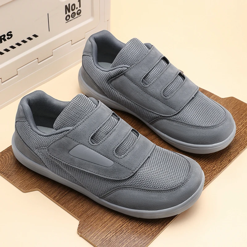 

Удобные ортопедические диабетические туфли с широким носком и регулируемой застежкой на липучке для опухших ног, при вальгусной деформации большого пальца стопы и выворачивании большого пальца