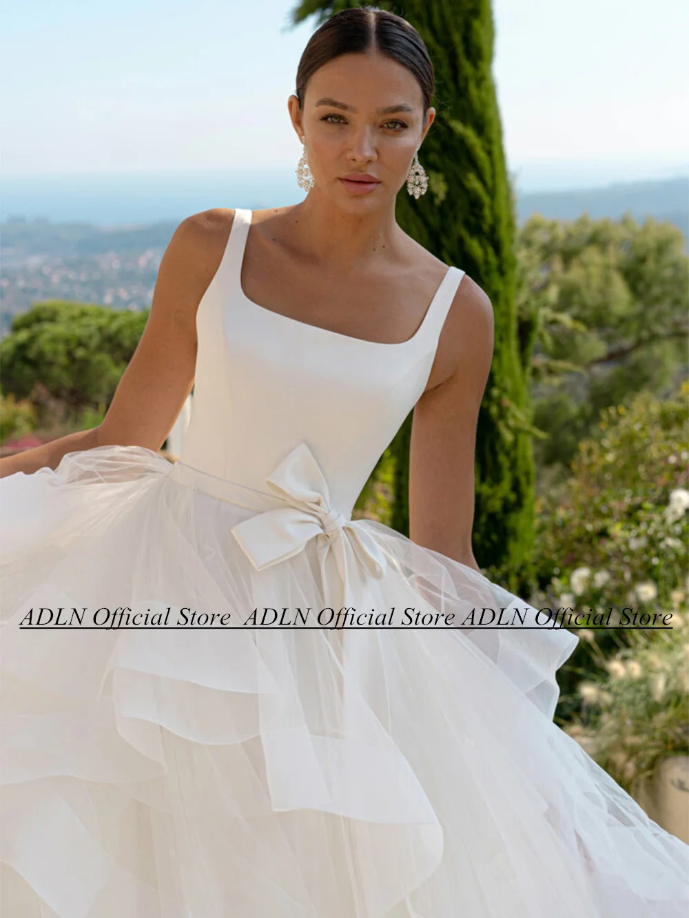 ADLN Eenvoudige Ruches Tule A-lijn Trouwjurk Aangepaste Vierkante Mouwloze Sweep Trein Backless Bruidsjurk Abiti Da Sposa