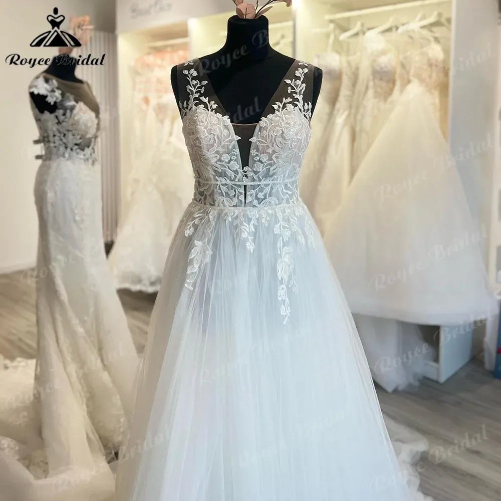 

Vintage Plunging Lace Deep V Neck Backless Wedding Dress for Bride 2025 Bridal Gown Court Train robe de soirée femme Roycebridal