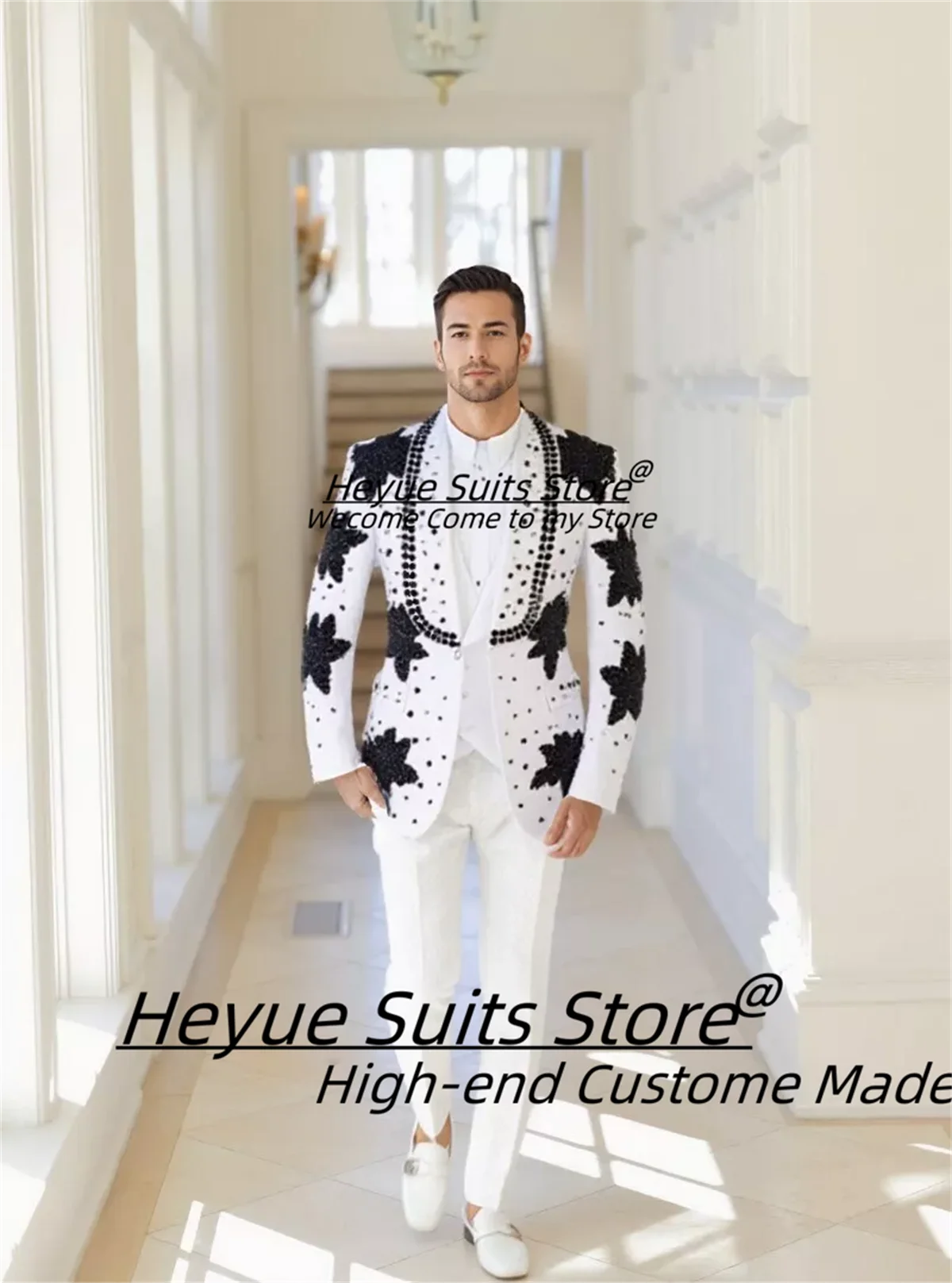 Customized White Premium Spring Rhinestone Applique Prom Men Suits Slim Shawl Lapel Groom Wedding Tuxedos 3 Pcs Sets Ropa Hombre