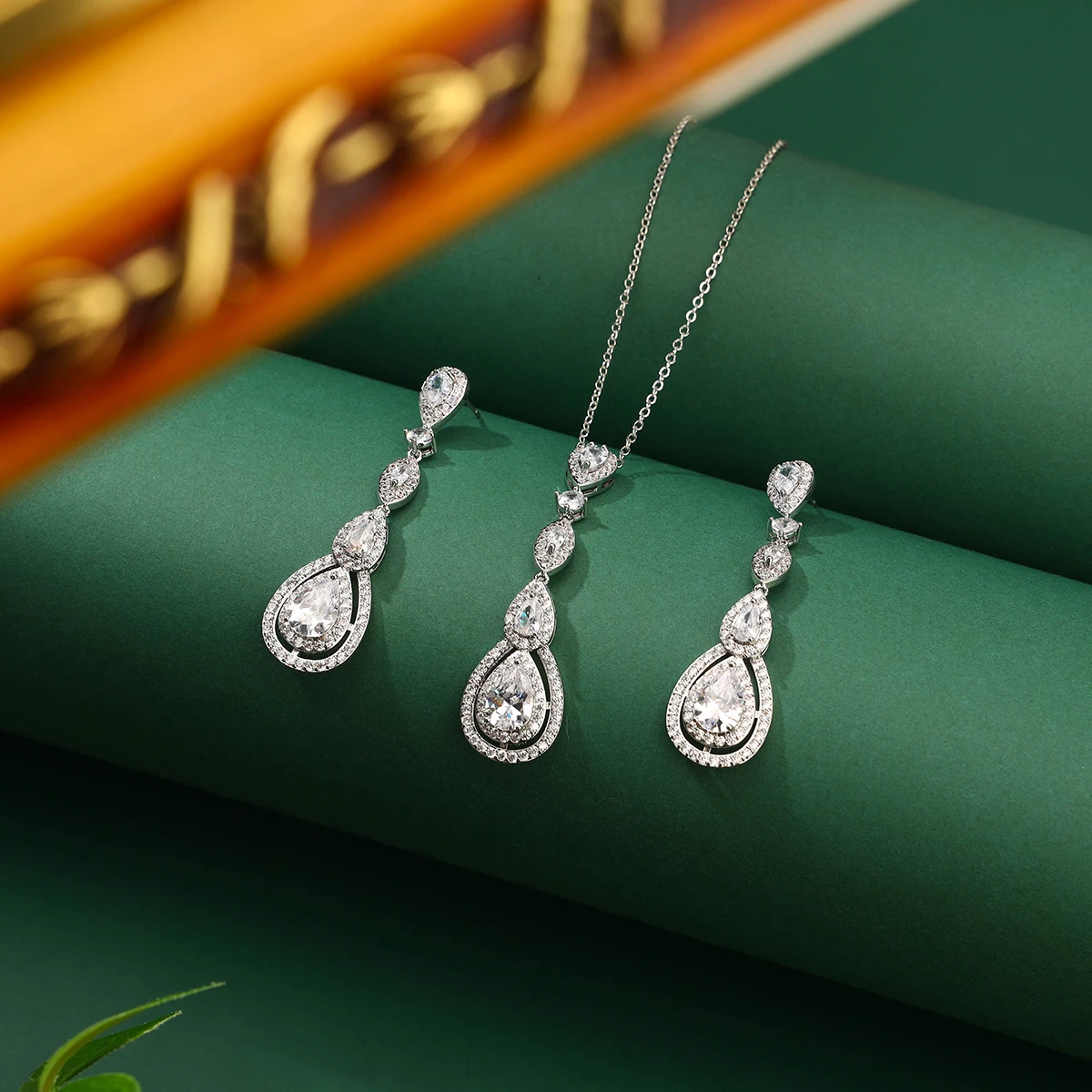 Bridal Wedding Jewelry Western Zirconia Water Drop Necklace Earrings Set, Ladies Party Jewelry Gifts