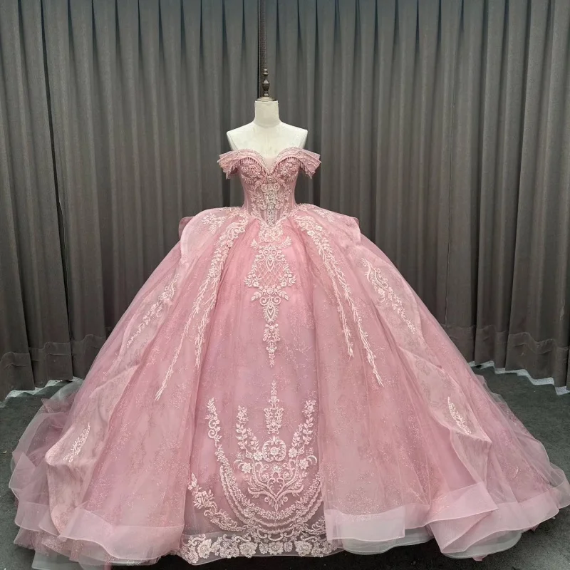 Robes de Quinceanera rose brillant personnalisées, épaules dénudées, paillettes appliquées, longue queue en dentelle superposée, 15