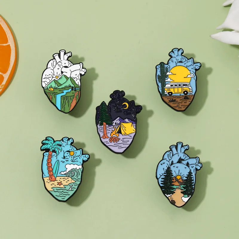 Price Outdoors Scenery Enamel Pins Custom Heart Shape Brooches Badges Lapel Backpack Hat Mountain Camper Jewelry Gifts Wholesale