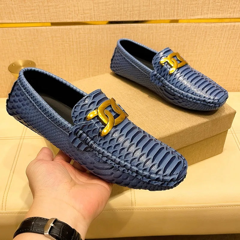 Men's Textured Pattern Gold-Tone Loafers, Men's Casual Slip-On Footwear, Men's Traction Base Abrasion-Resistant Footwear