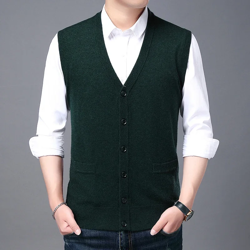 

2023 High Quality New Autum Winter Fashion Brand V Neck Knit Korean Vest Christmas Sweater Men Woolen Casual Mens Clothes