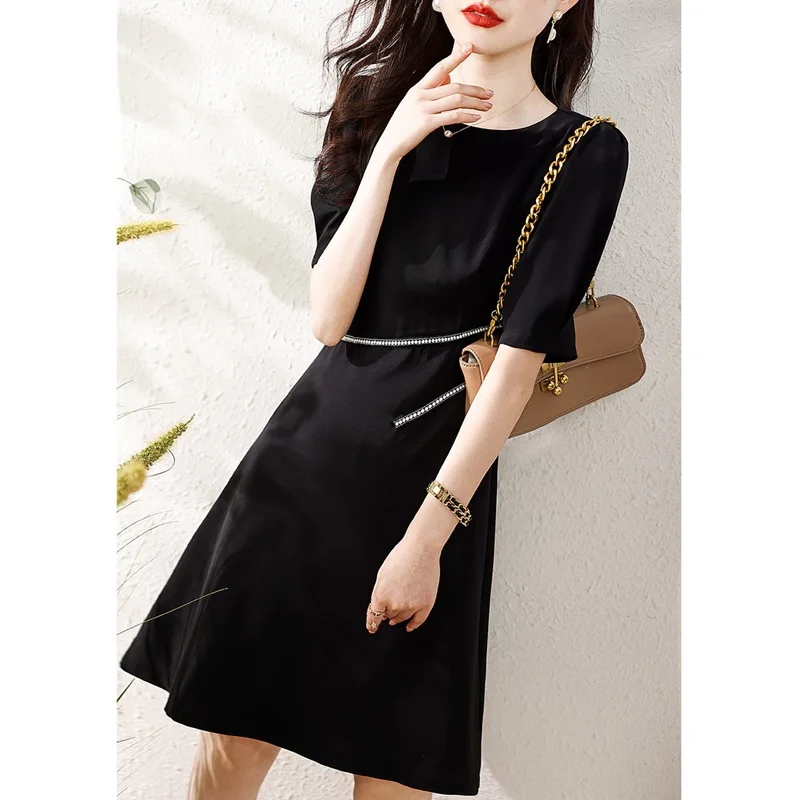 

2024 Summer Women Dress New Temperament Solid Color Simple Waist A- Line Skirt Light Mature Style Temperament Commuting Dress