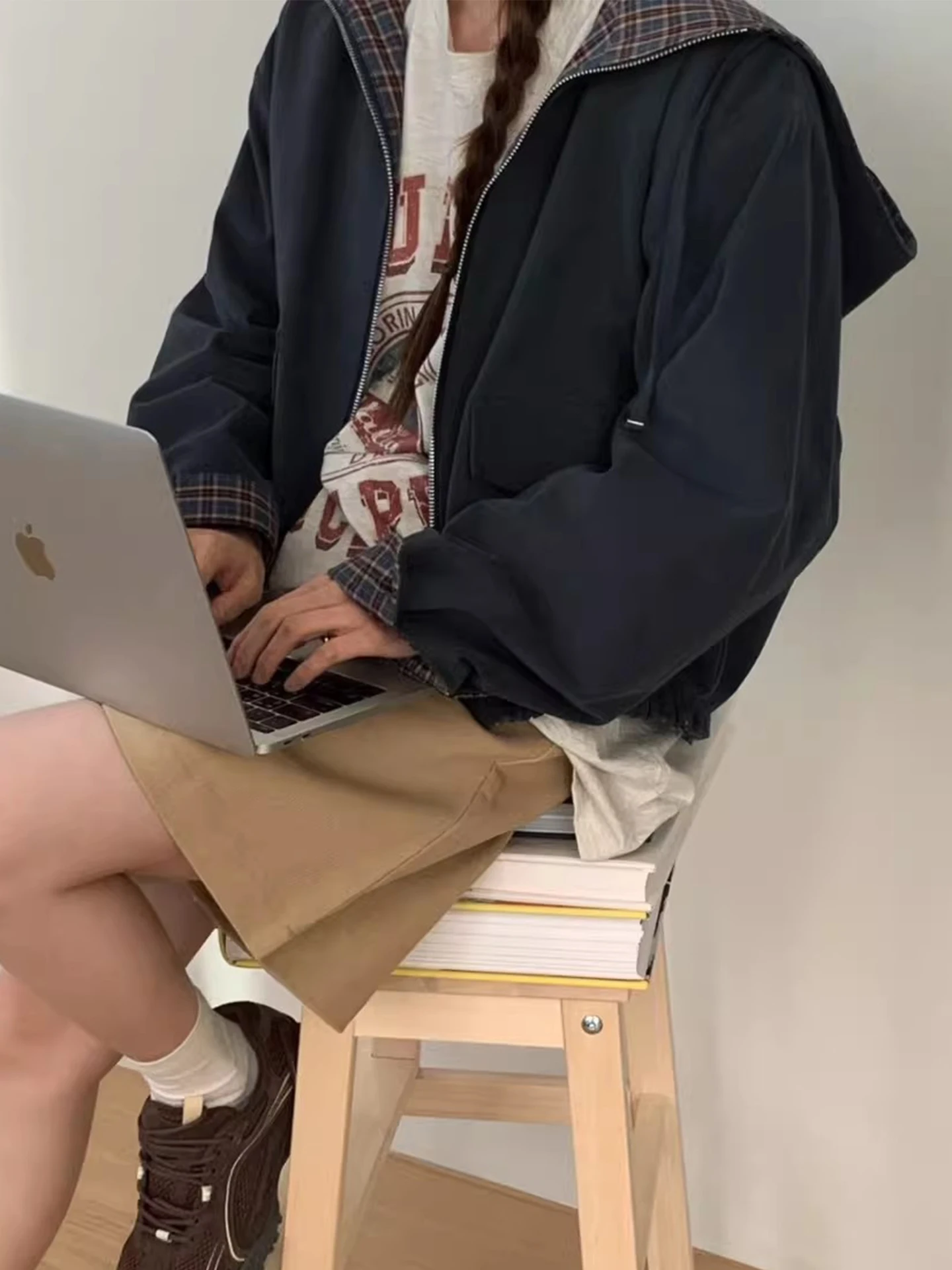 Retro anti-envelhecimento xadrez com capuz jaet feminino dupla face usar dstring ort solto outerwear fibra de poliéster longo sve