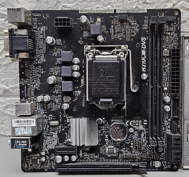 

Материнская плата ASRock H310CM-DVS LGA1151 для процессоров 8-го/9-го поколения, DDR4, форм-фактор Micro-ATX 19×19