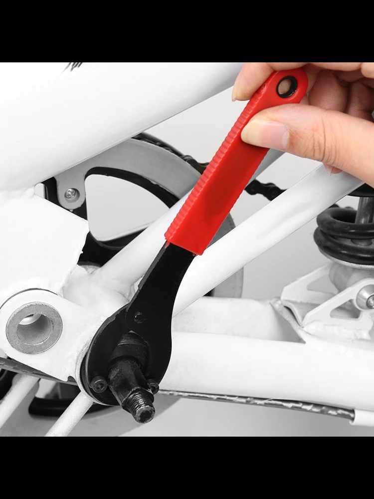 Roue libre astronomique avec poignée en caoutchouc, outil de réparation en acier pour vélo