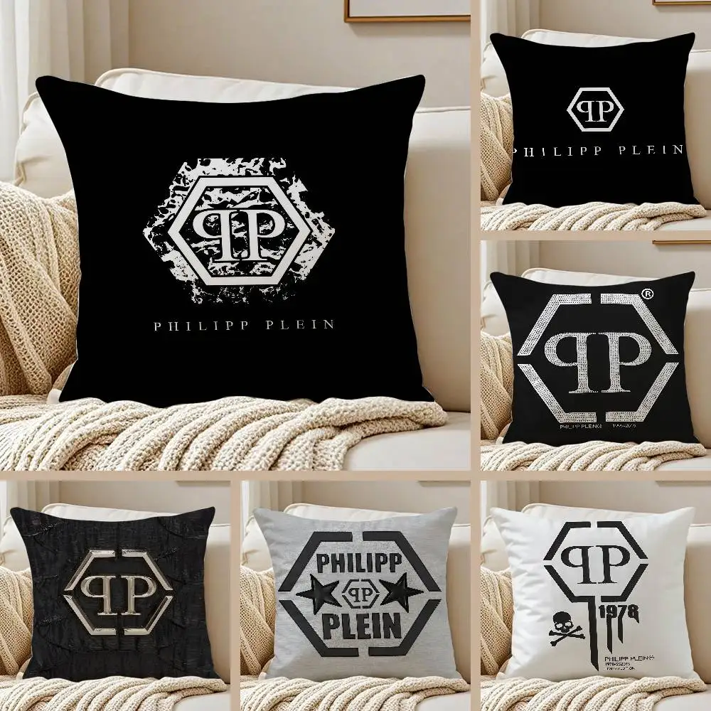 yZ[z_[NnTX^C P-Philipp Plein-t@bViuȖh_jJo[ڂɌȂWbp[VL[V[gʂ݃\t@NbVJo[