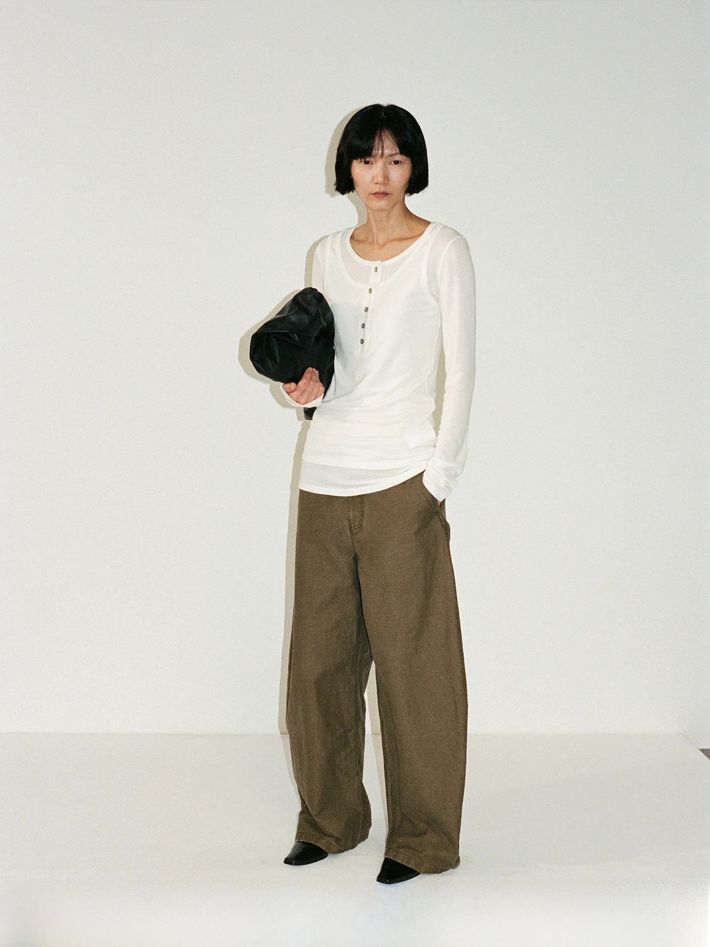 

Новинка весенней коллекции: женская повседневная дышащая футболка с длинным рукавом из шерстяной смеси, с воротником хенли, стандартной длины