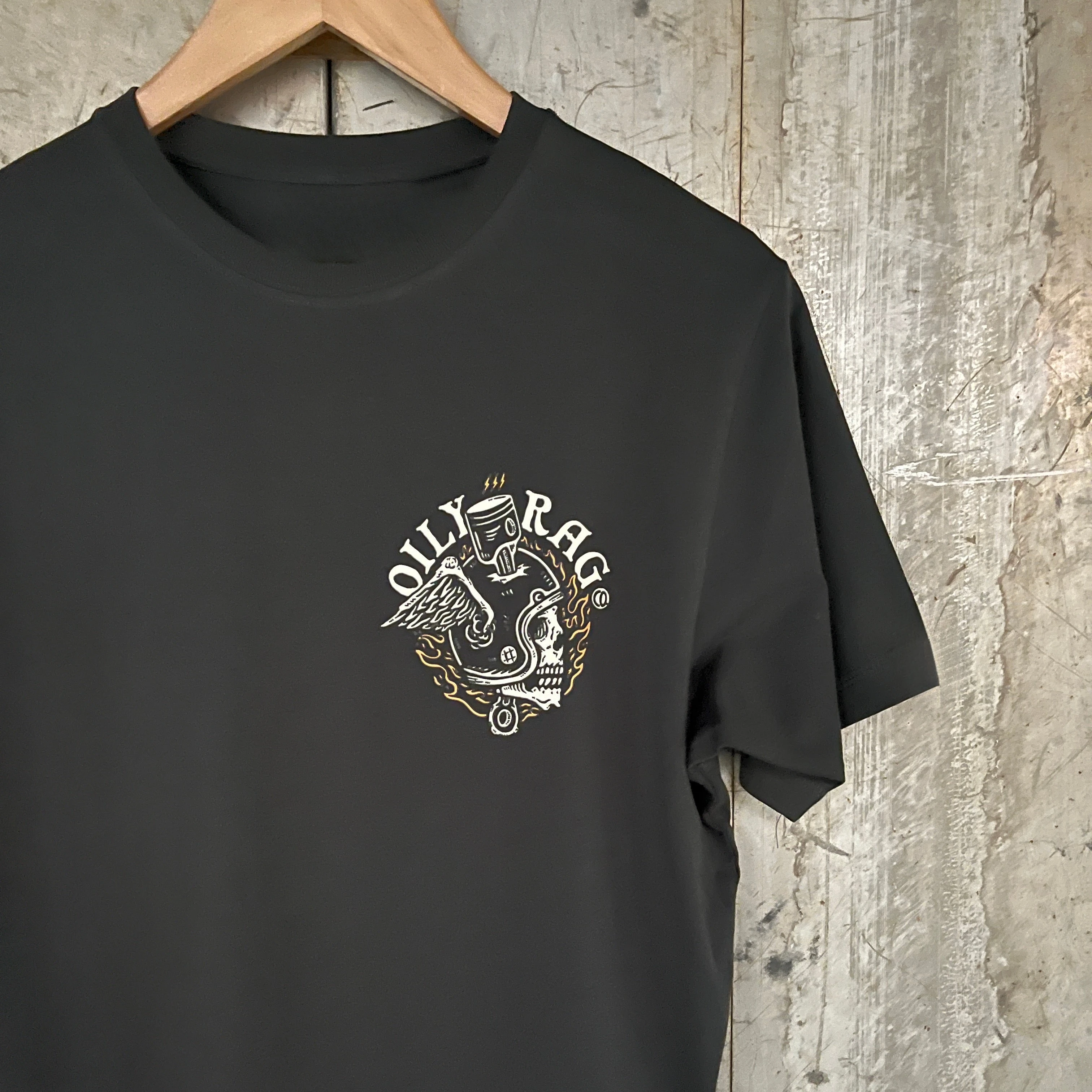 Old‑School Skull & Winged‑Spark‑Plug Small‑Logo Retro Motorcycle Graphic Tee Cotton Mens Womens T-Shirt Outdoor Casual Top