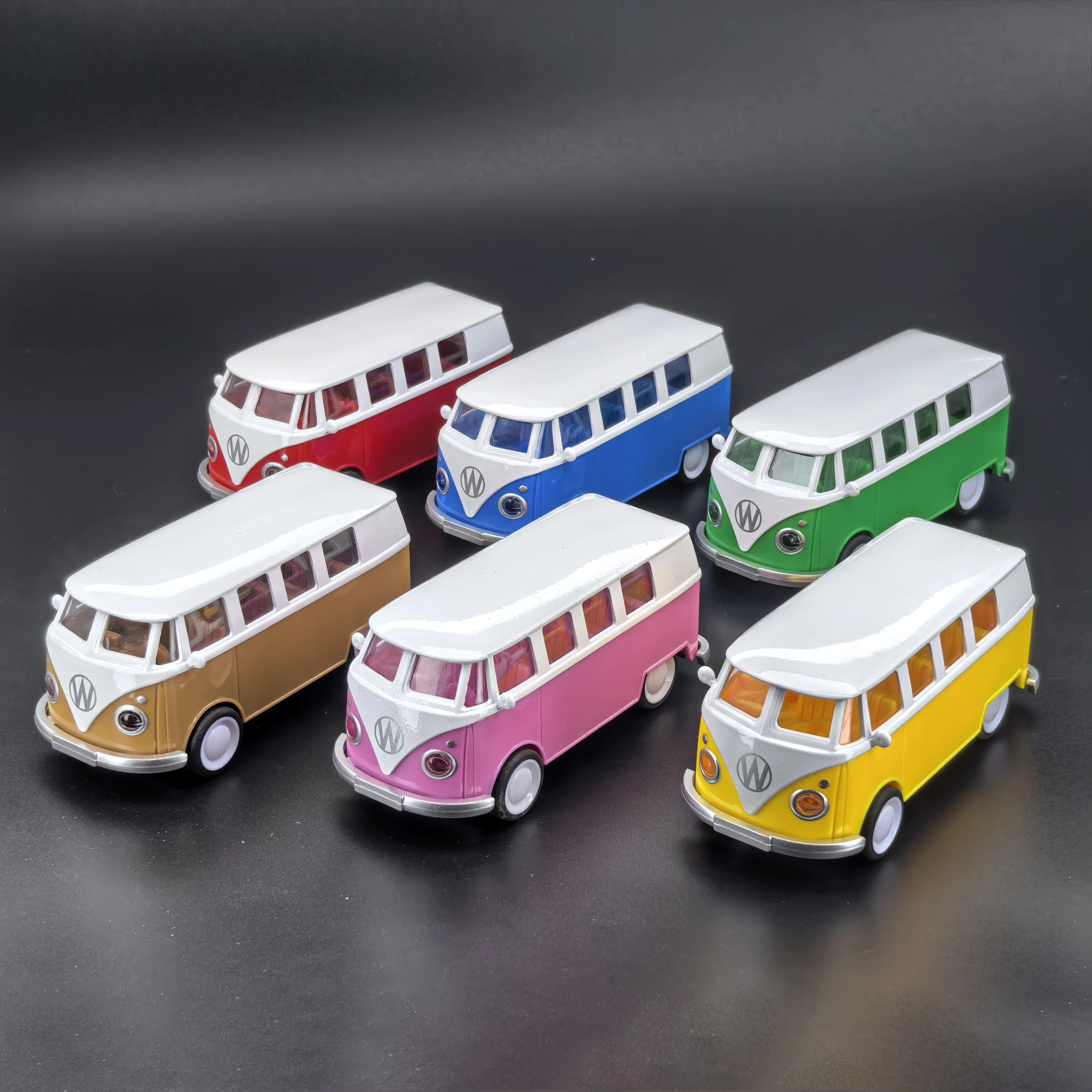 Giocattolo per auto in lega per ragazzi Modello di auto sportiva da corsa realistico Veicolo da gioco per bambini Modello di veicolo da collezione