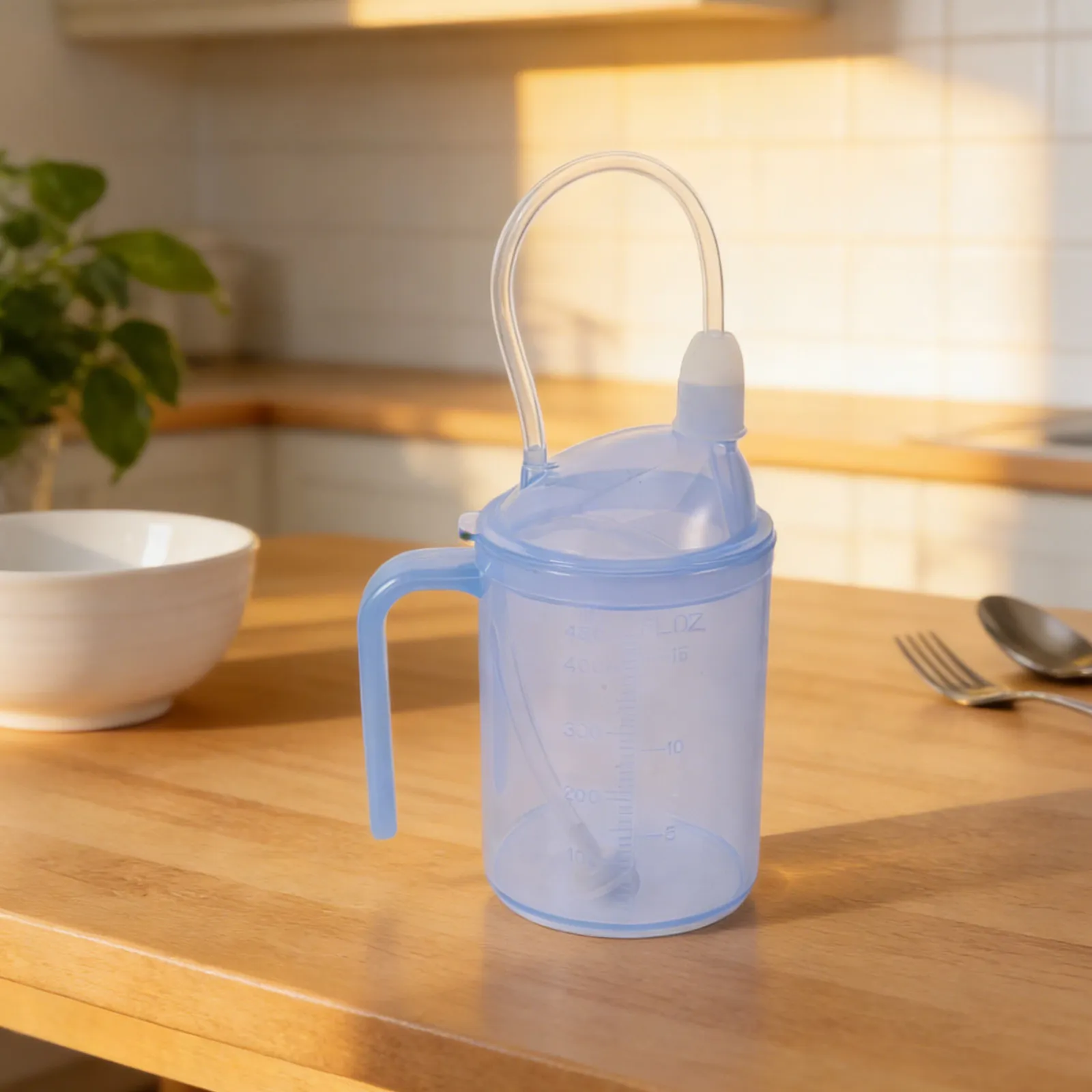 

450Ml Spill Proof Nursing Cup for Bedridden Patients Elderly Adults and Postpartum Women Choke Proof Straw Design Liquid Feeding