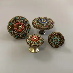 Nepal Ethnic Style Brass Cabinet Handles and Knobs Drawer Pulls Cupboard Handles for Furniture Wardrobe Handles Home Decor