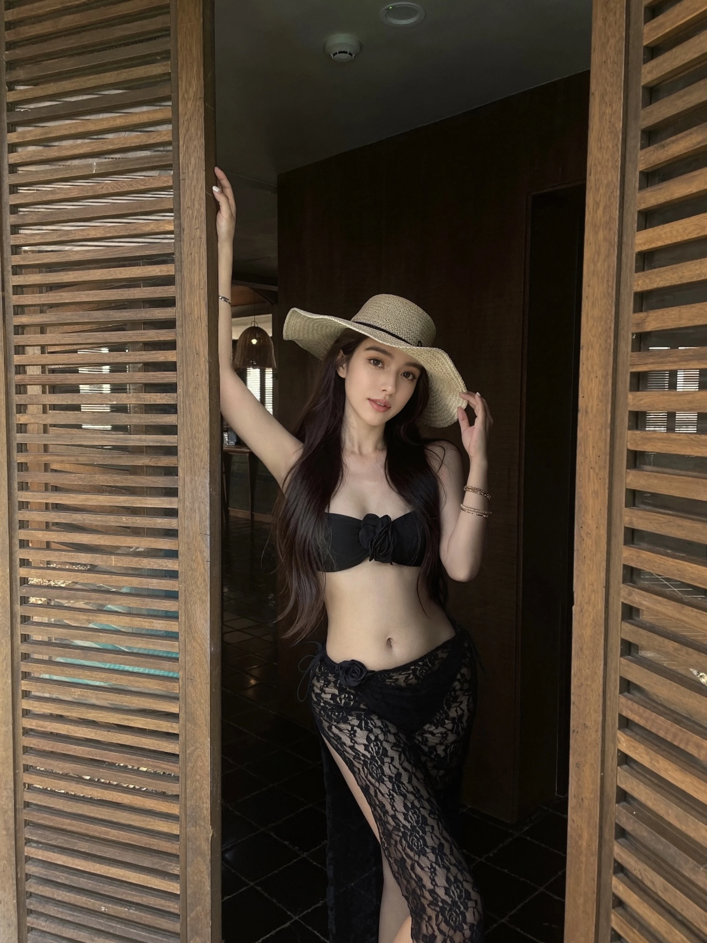 

Женский комплект бикини с юбкой и топом-футболкой, с эффектом пуш-ап для небольшой груди, для пляжа, отдыха на природе, горячих источников и прибрежных прогулок