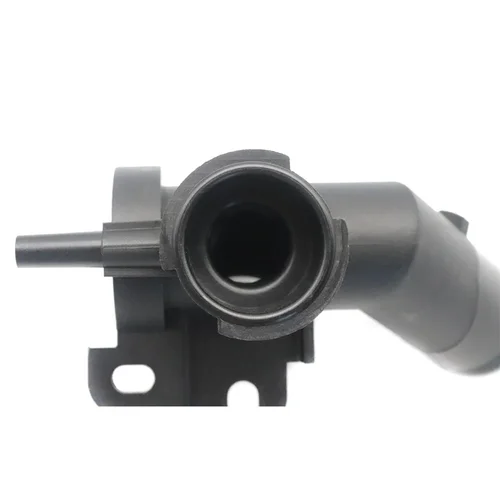 Imagen 2 del producto 21517-JP00A tubo de cuello de llenado de refrigerante de radiador para Nissan Quest Murano 2009 2010 2011 2012 2013 2014 2015 2016 2017 21517JP00A