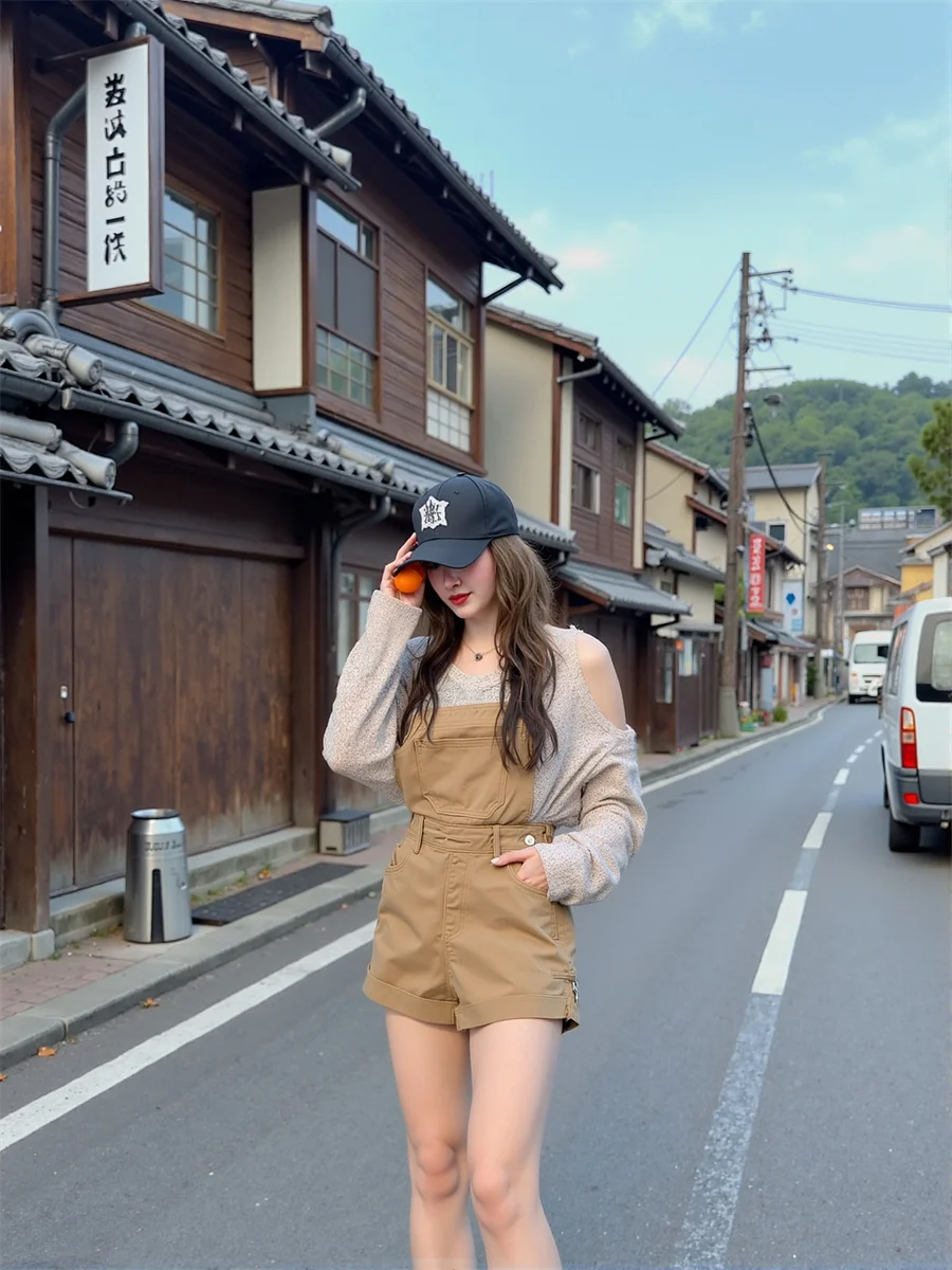 

Джинсовые винтажные комбинезоны 2025 года, женские комбинезоны с высокой талией, элегантная женская одежда, трендовая зимняя теплая одежда с короткими рукавами, ягодицы, нежная