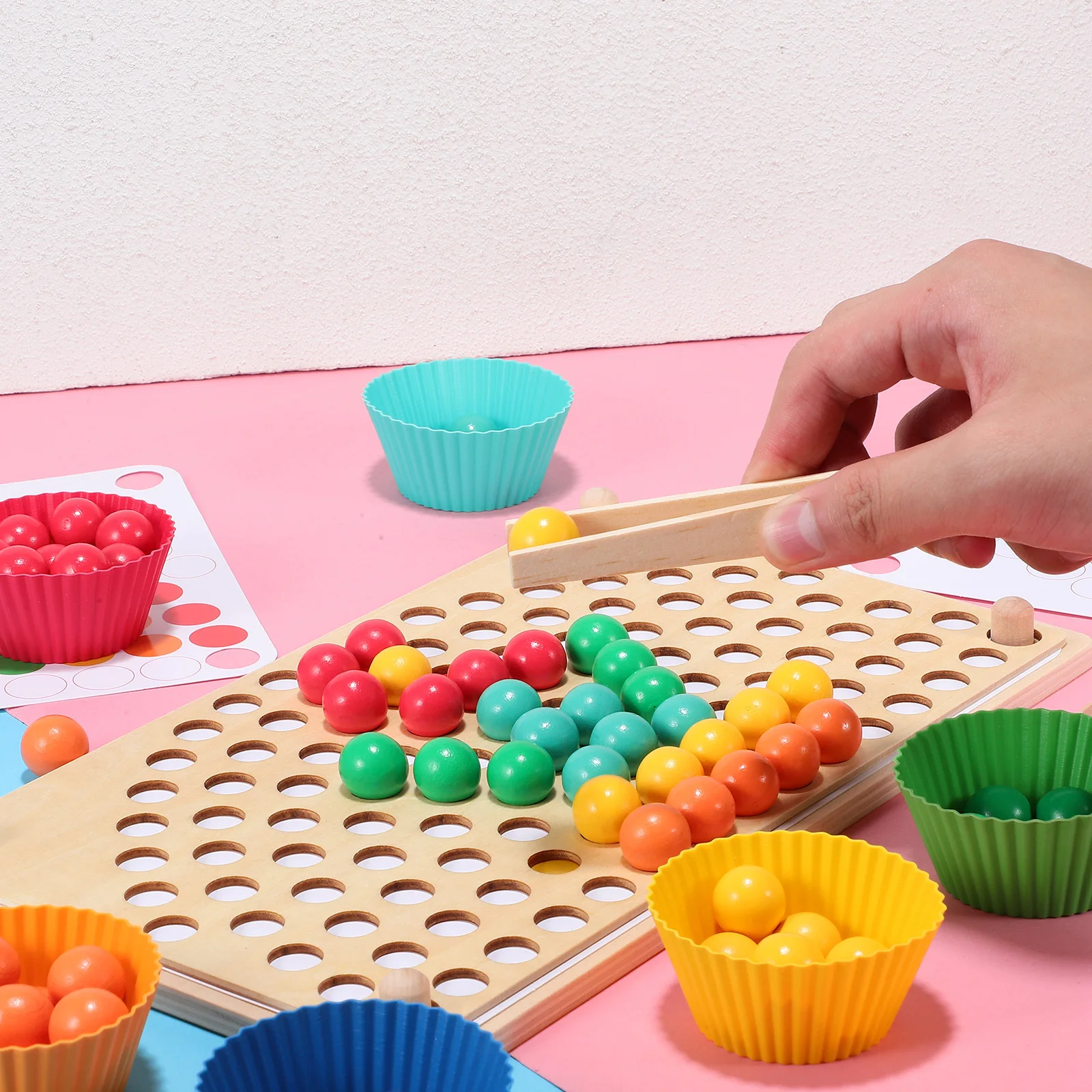 

1Set Board Bead Game Wooden Montessori Educational Preschool Learning Set Chessboard Pattern Cards Vibrant Beads Hand Eye