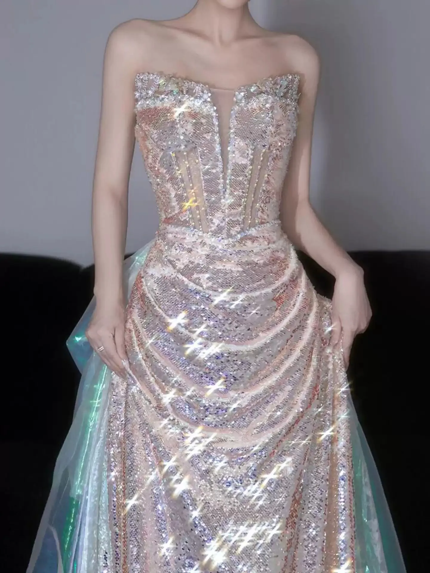 فستان سهرة مزين بالترتر اللامع فستان حورية البحر للحفلات الراقصة بدون حمالات ورباط من الخلف