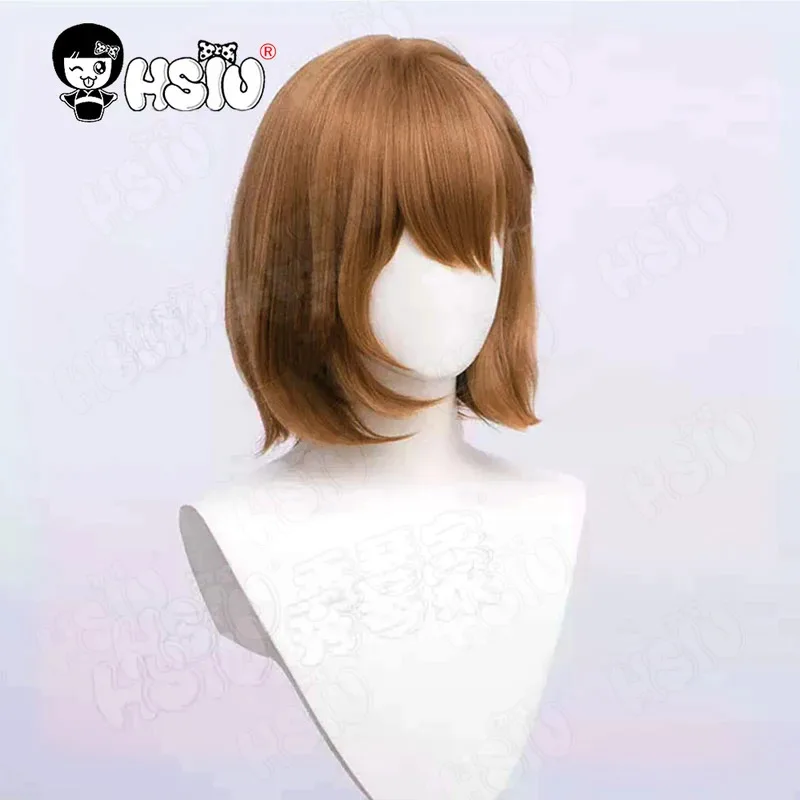 CyMeiko شعر مستعار تأثيري الألياف شعر مستعار اصطناعي 「HSIU」 35 سنتيمتر بني فاتح شعر مستعار قصير + غطاء شعر مستعار أنيمي شقيقة مي ميكو تأثيري
