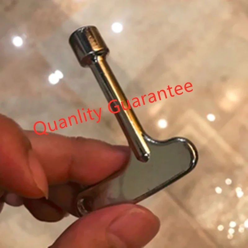 50 PCS Triangle Lock / Train Door Key 2026 Years As Picture