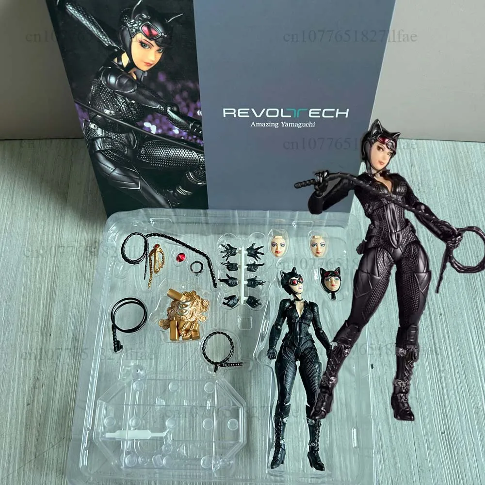 Ko Catwoman Revolte…