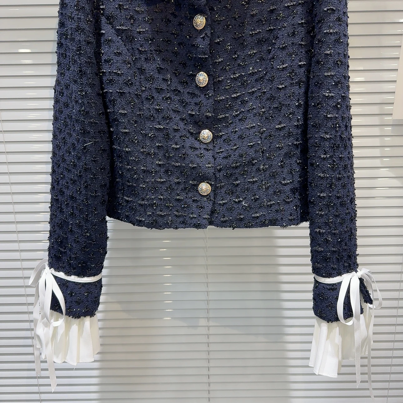 Autumn New White Leader Tie Bow Coarse Tweed Short Coat Women Jackets