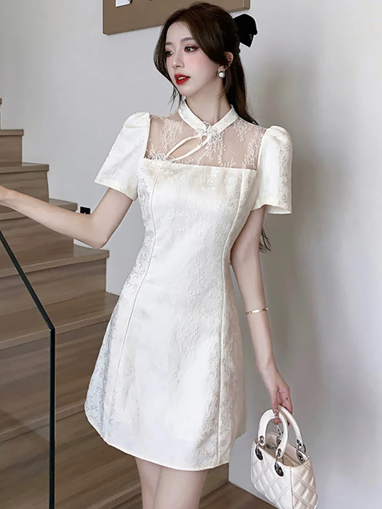 2025 blanc Jacquard Patchwork dentelle évider Sexy Mini robe femmes élégant décontracté maison robe été coréen moulante robe de soirée