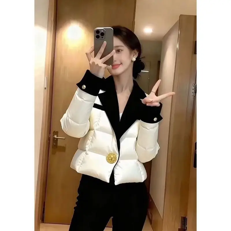 

2026 Autumn and Winter Women Parkas New Short Cotton Clothing Warm Metal Buckle