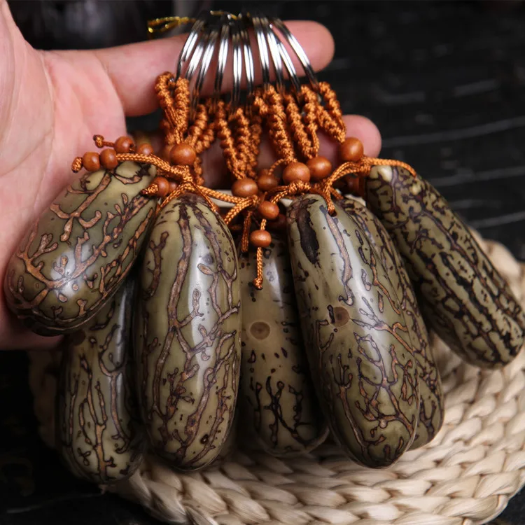 New Men Fashion Personality 7-9 cm Big Thousand Bodhi Car Key Ring Business Hot Women Best gift Party Jewelry K2087