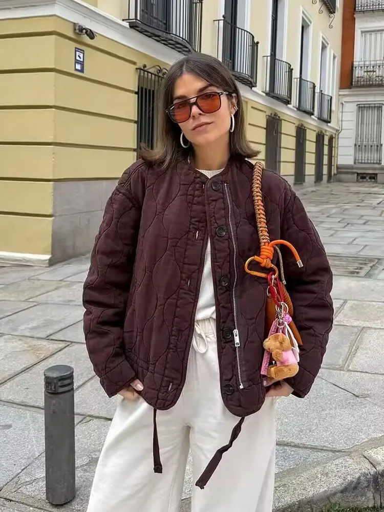 

HH Осенняя уличная мода Стеганые хлопковые пальто с длинными рукавами и карманами на молнии с круглым вырезом Однобортные винтажные куртки для женщин