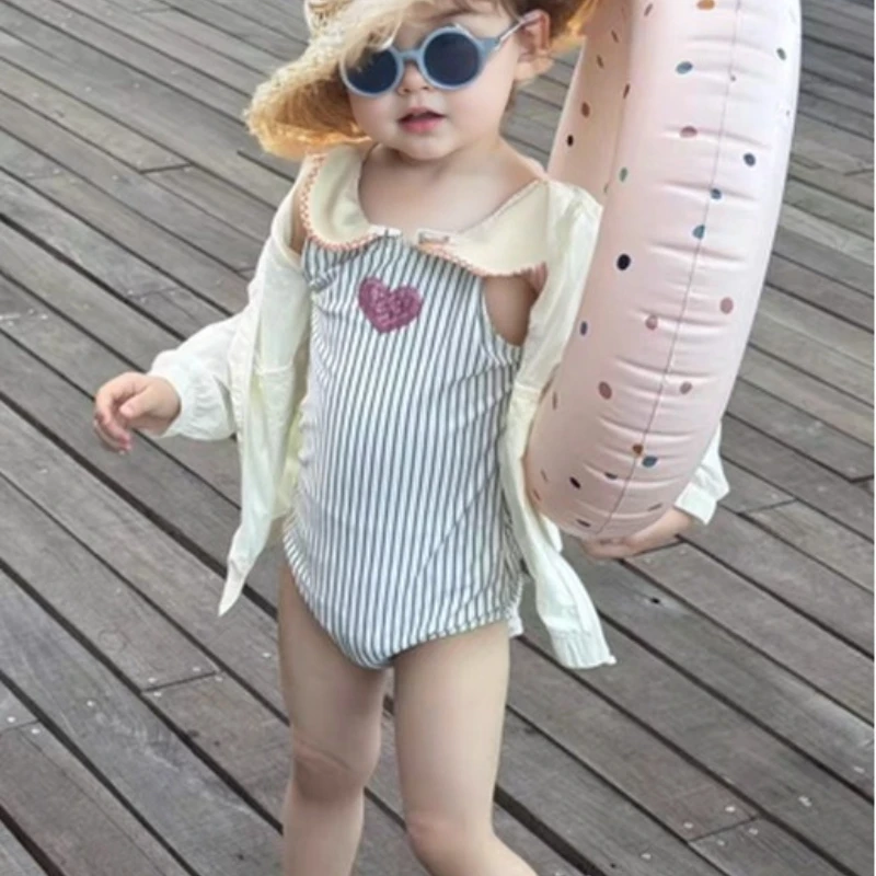 

Love Print Girl 2026 New Summer Outfit Seaside Super Cute and Lovely Western-style Striped Top and Shorts Two-piece Set